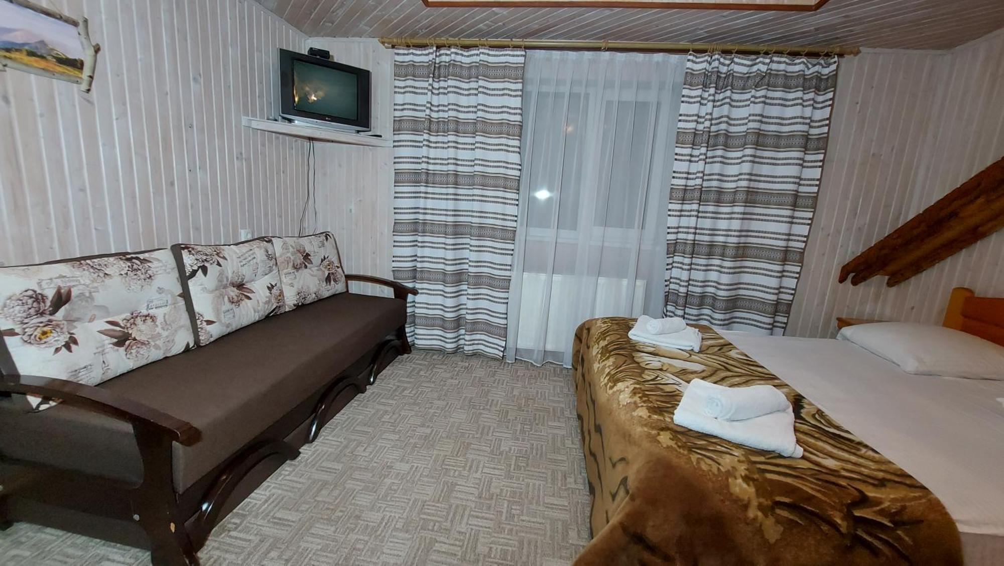"Як Вдома" Буковель Hotel Exterior photo